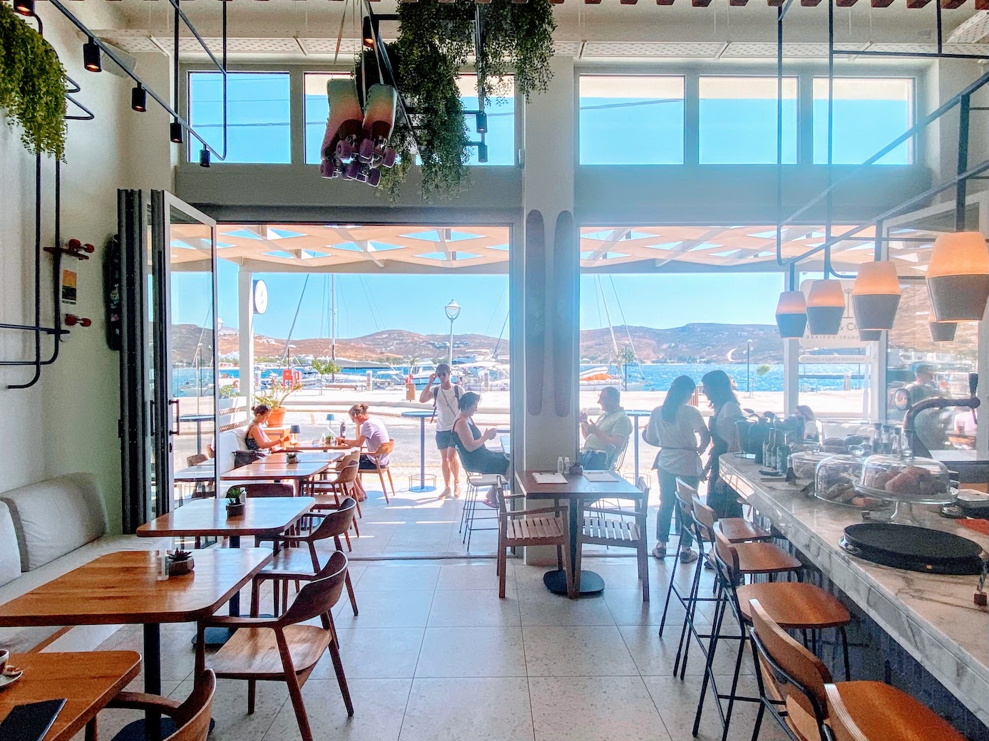 Serifos: eclectic brunch vibes at Chill &Co