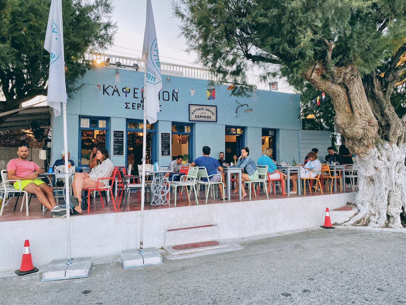 Serifos: the cool kids hang out at the Yacht Club